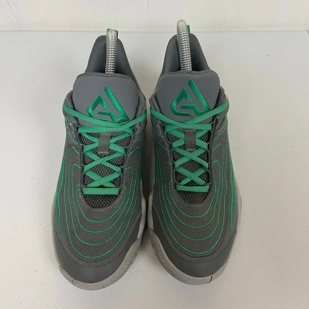 Nike Giannis Immortality 4 Big Kids' Basketball Shoes FZ6734-002 Size 6Y